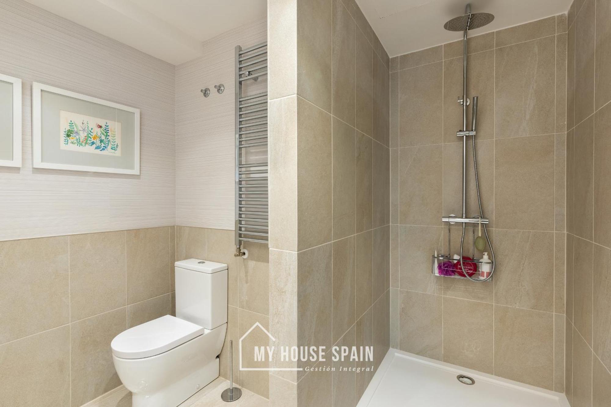 Myhousespain - Centrico Piso Junto A La Playa Хихон Екстериор снимка