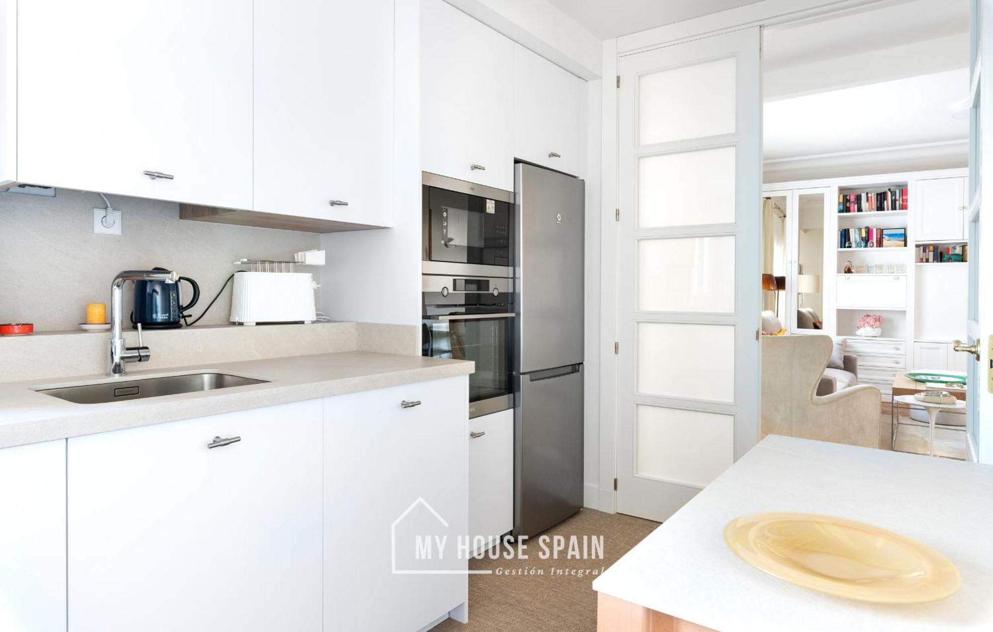 Myhousespain - Centrico Piso Junto A La Playa Хихон Екстериор снимка